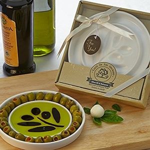 Olive Oil & Balsamic Dipping Plate